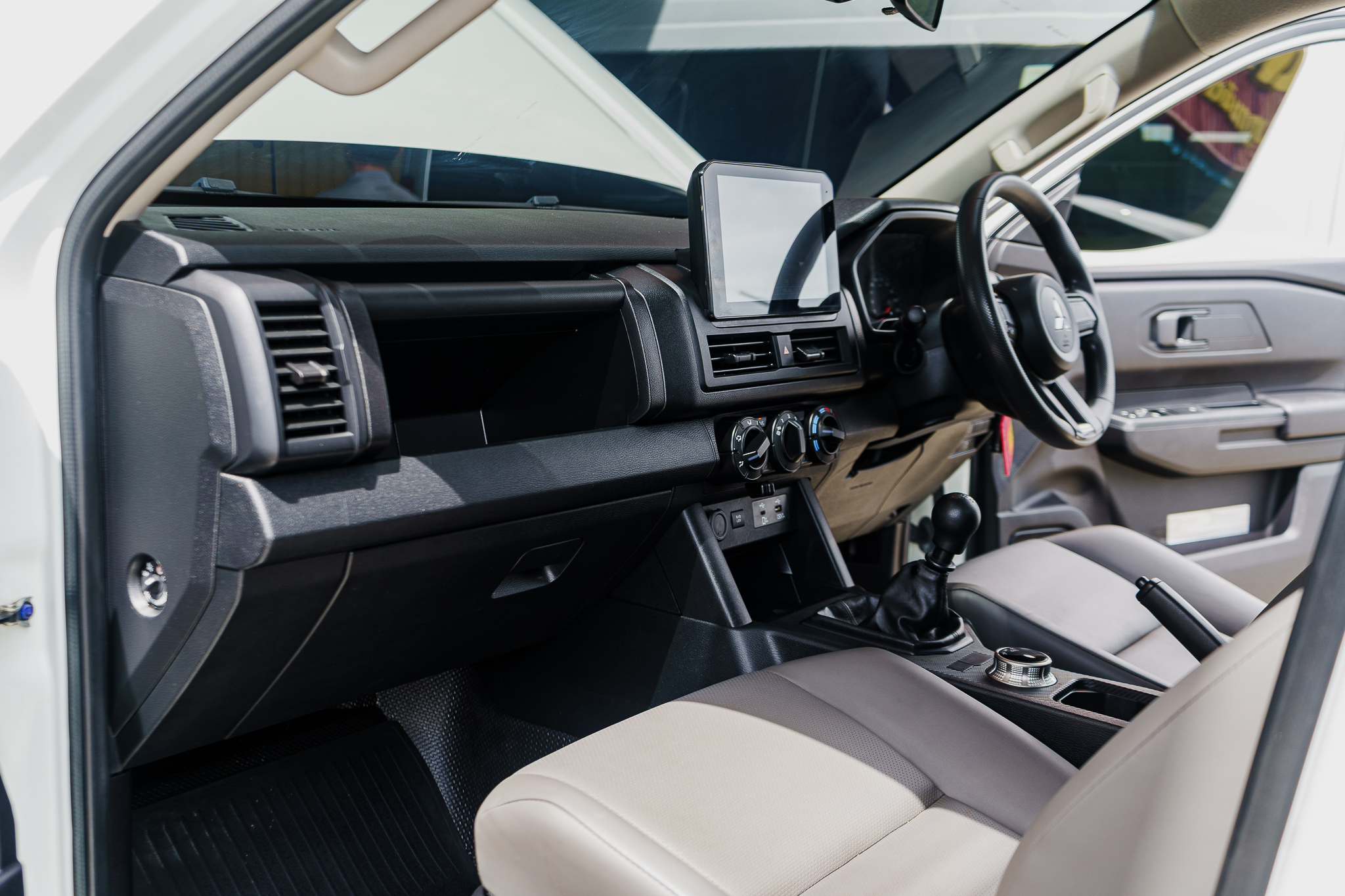 รถยนต์มือสอง นอบ ออโต้คาร์ รถยนต์มือสอง นอบ ออโต้คาร์